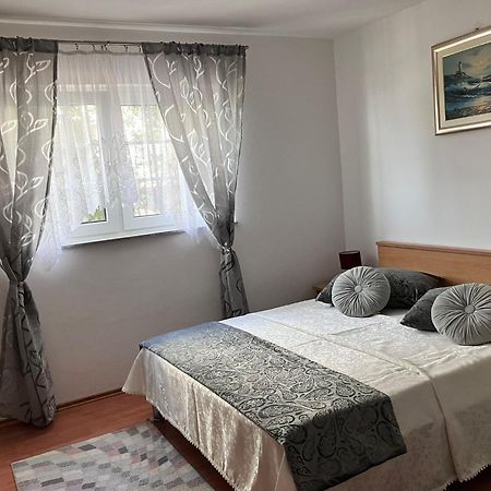 App Martina Daire Dramalj Dış mekan fotoğraf